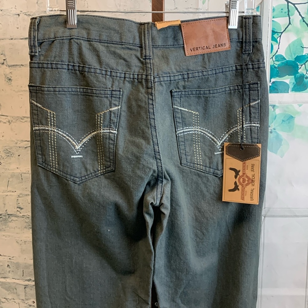 Vertical Jeans 32x32 NWT
